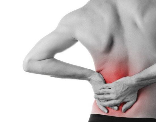 A man has acute pain under the shoulder blade